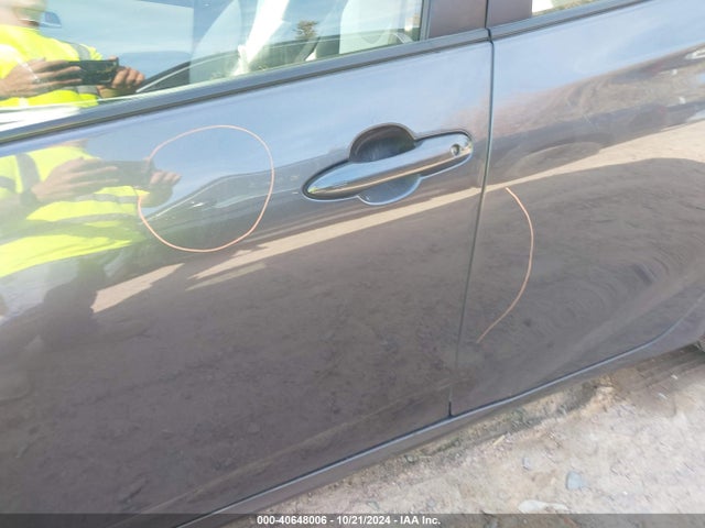Toyota Prius Two 2018 JTDKBRFU3J3601002 Image 19