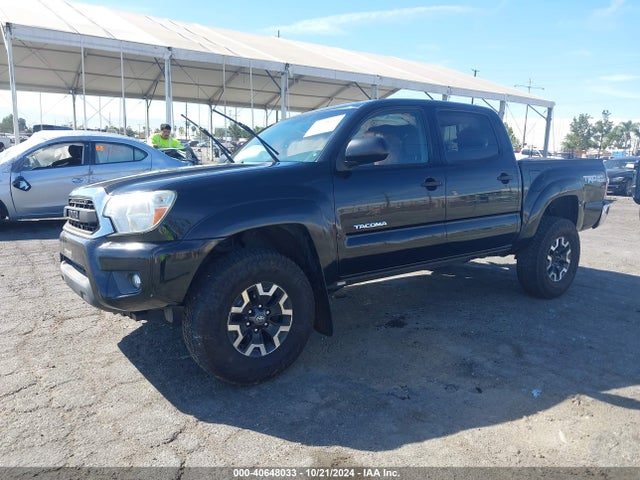 Toyota Tacoma Double Cab/trd Pro 2015 5TFLU4EN5FX137481 Image 2