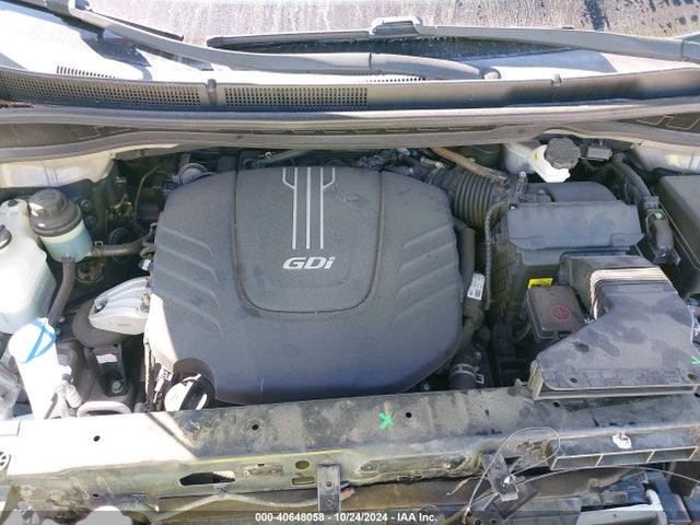 KIA SEDONA LX 2017 KNDMB5C13H6293589 Image 10