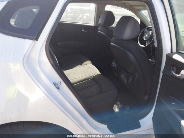 5XXGT4L38GG017172 KIA Optima Lx