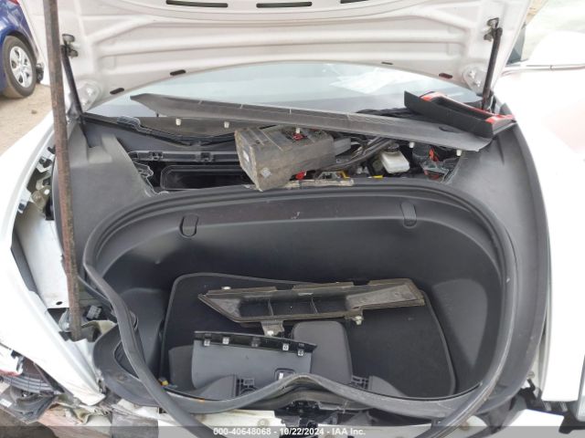 5YJ3E1EBXKF418326 Tesla Model 3 Long Range/performance