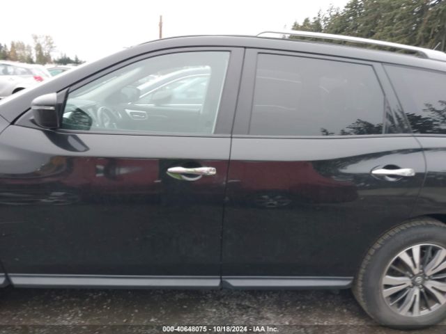 5N1DR2MM5HC912225 Nissan Pathfinder Sv