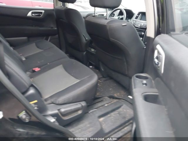 5N1DR2MM5HC912225 Nissan Pathfinder Sv