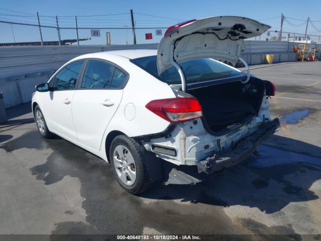 3KPFK4A79HE011525 KIA FORTE LX