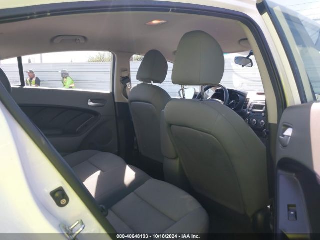 3KPFK4A79HE011525 KIA FORTE LX