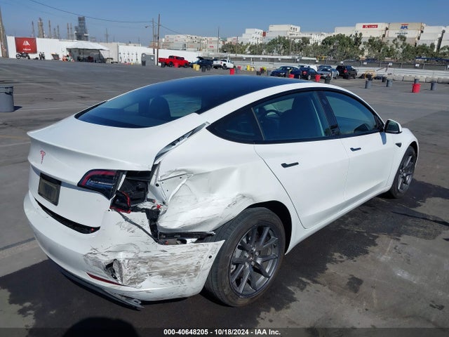 2022 TESLA MODEL 3 5YJ3E1EA3NF117036 Photo 3