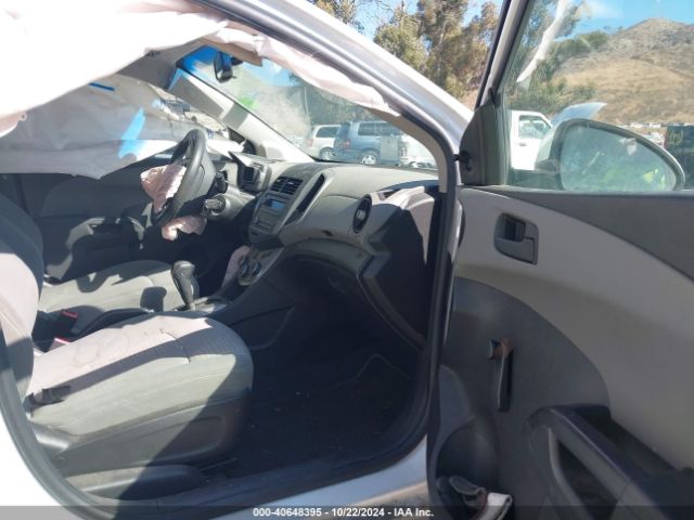 1G1JA5SG7F4215460 Chevrolet Sonic Ls Auto