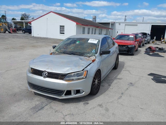 3VW2K7AJ4EM255237 Volkswagen Jetta 2.0l S
