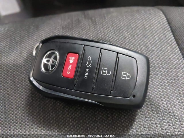 Toyota CAMRY LE 2025 4T1DAACK1SU501133 Image 11
