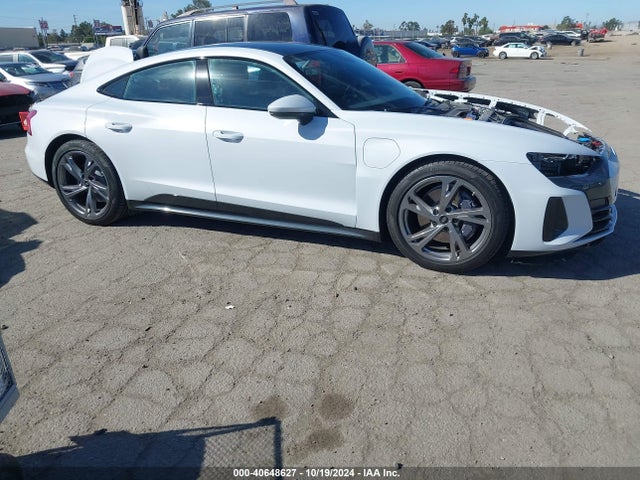 WAUFJBFW0R7002671 Audi E-tron Gt Premium Plus Quattro
