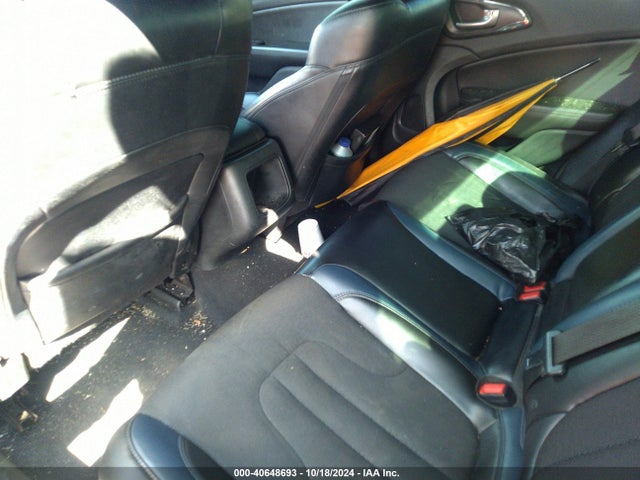 Chrysler 200 S 2015 1C3CCCBB4FN678139 Image 8