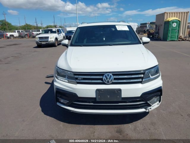 3VV3B7AX2JM137582 Volkswagen Tiguan 2.0t Se/2.0t Sel