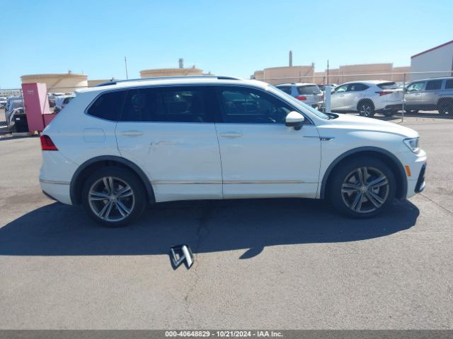 3VV3B7AX2JM137582 Volkswagen Tiguan 2.0t Se/2.0t Sel