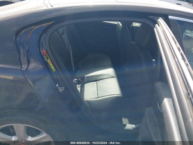 SAJAD4BG2HA979019 Jaguar Xe 25t Premium