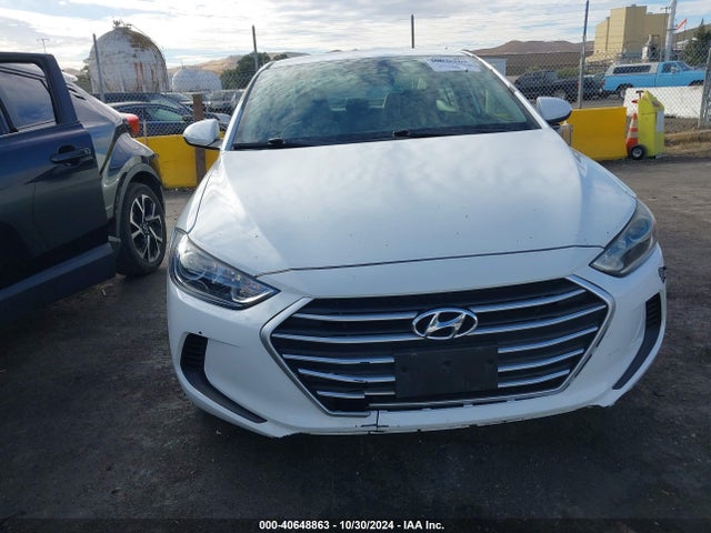 Hyundai ELANTRA SE 2017 5NPD74LF2HH152509 Image 12