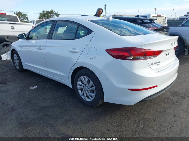 Hyundai ELANTRA SE 2017 5NPD74LF2HH152509 Image 3