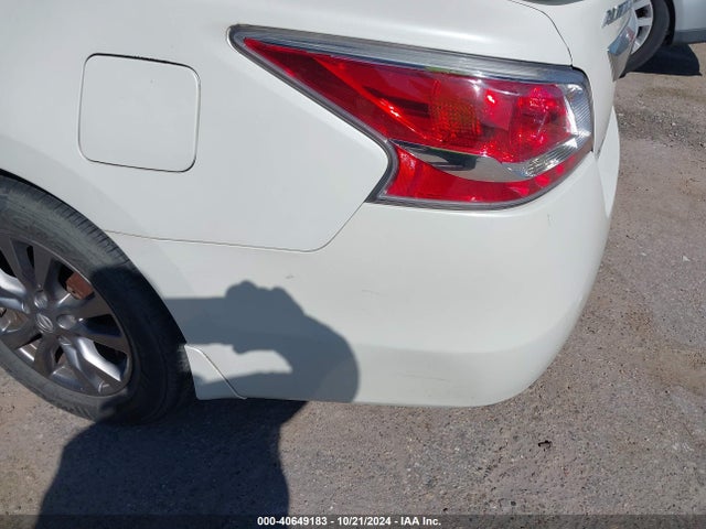 Nissan Altima 2.5 S 2015 1N4AL3AP2FC598436 Image 16