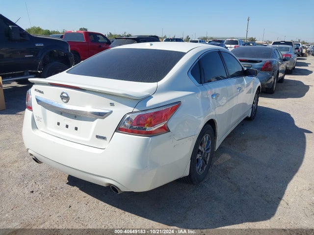 Nissan Altima 2.5 S 2015 1N4AL3AP2FC598436 Image 4
