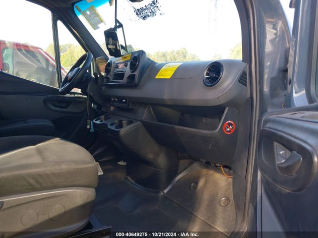 WD4PF1CD1KP109181 Mercedes-Benz Sprinter 2500 High Roof V6