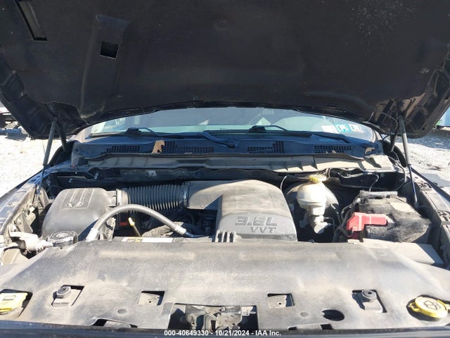 RAM 1500 Express  4x4 6'4 Box 2018 1C6RR7FG0JS198165 Image 10