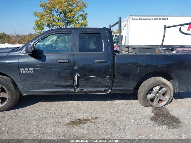 RAM 1500 Express  4x4 6'4 Box 2018 1C6RR7FG0JS198165 Image 6