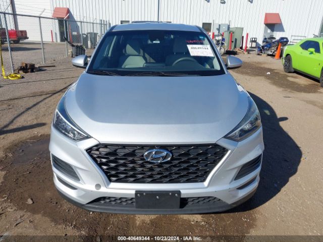 KM8J2CA40KU920137 Hyundai TUCSON SE