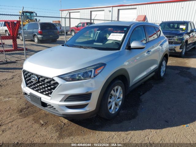KM8J2CA40KU920137 Hyundai TUCSON SE