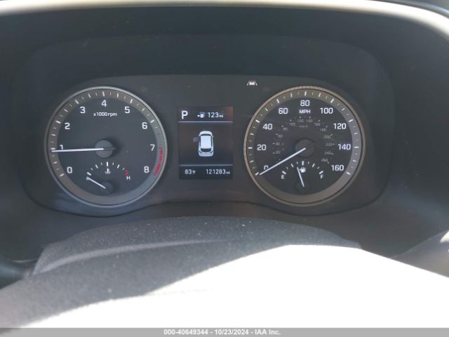 KM8J2CA40KU920137 Hyundai TUCSON SE