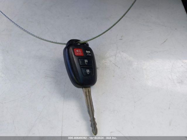 2T1BURHE6FC375777 Toyota Corolla S