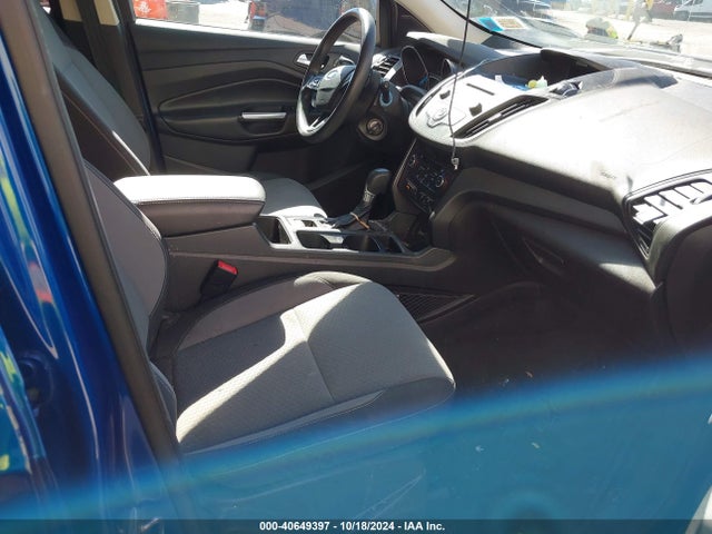 Ford ESCAPE SE 2017 1FMCU9GDXHUB55394 Image 5