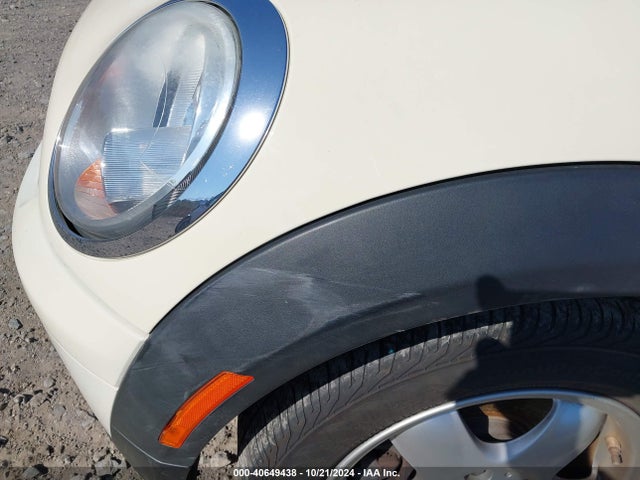 2009 MINI COOPER WMWMF33589TU71881 Photo 5