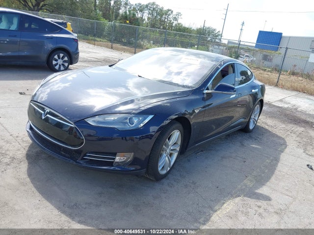 2013 TESLA MODEL S 5YJSA1CN5DFP13308 Photo 1