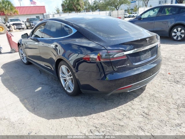 2013 TESLA MODEL S 5YJSA1CN5DFP13308 Photo 2