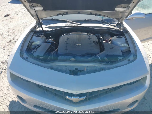 Продажа на аукционе авто 2013 Chevrolet Camaro 2ls, vin: 2G1FA1E36D9160663, номер лота: 40649662