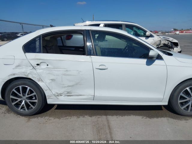 3VWDB7AJ1HM364395 Volkswagen Jetta 1.4t Se