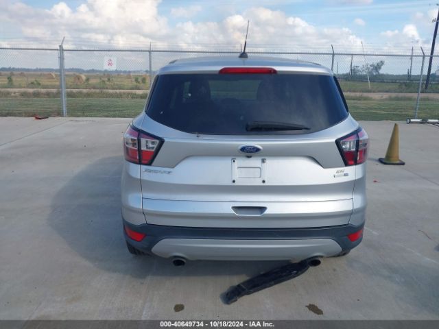 1FMCU9G95HUC03914 Ford ESCAPE SE