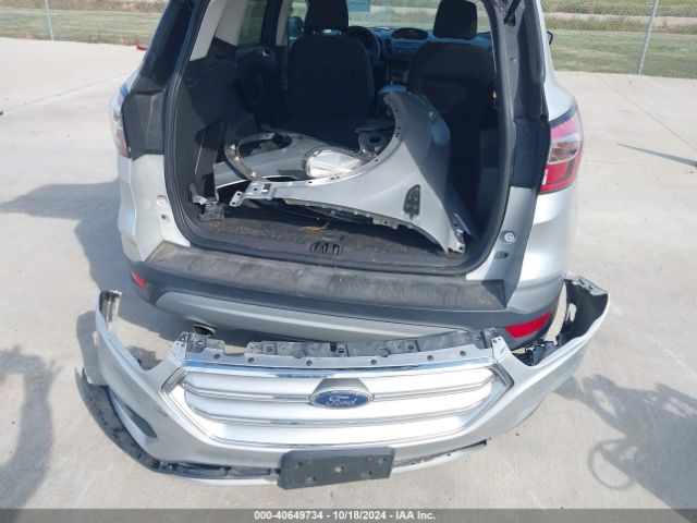 1FMCU9G95HUC03914 Ford ESCAPE SE