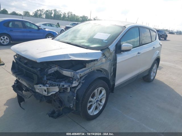 1FMCU9G95HUC03914 Ford ESCAPE SE