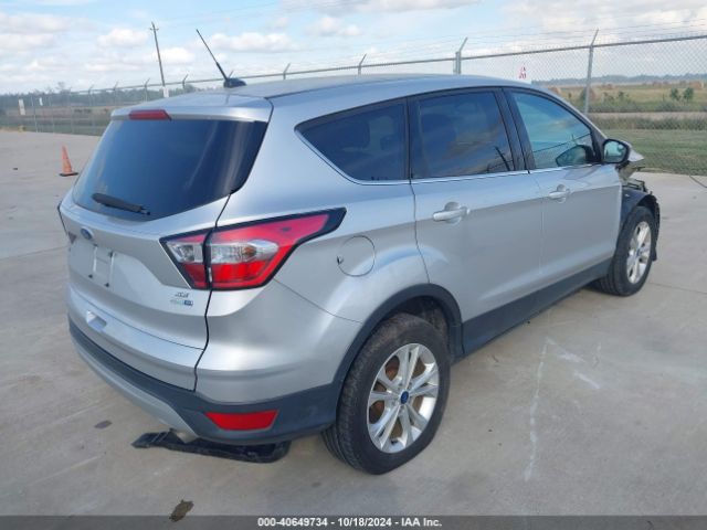 1FMCU9G95HUC03914 Ford ESCAPE SE