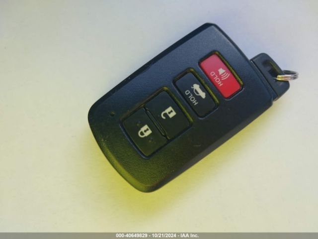 4T4BF1FK4ER368057 Toyota CAMRY XLE
