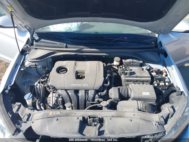 Hyundai ELANTRA SEL 2018 5NPD84LF3JH334027 Image 10