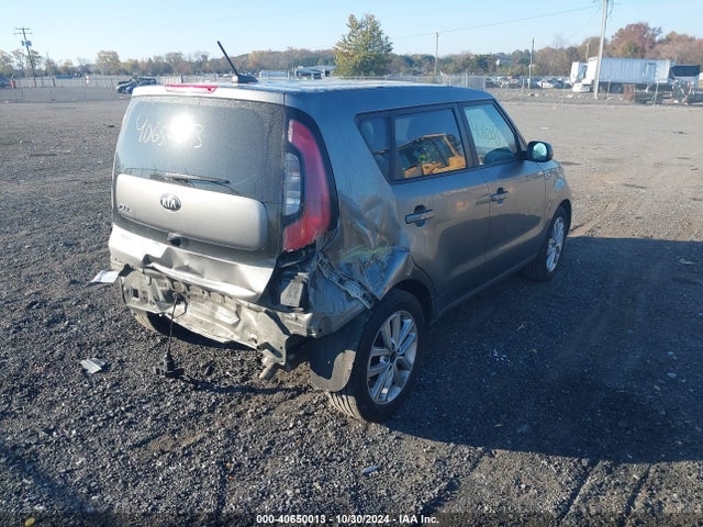 KIA SOUL + 2018 KNDJP3A52J7508443 Image 4
