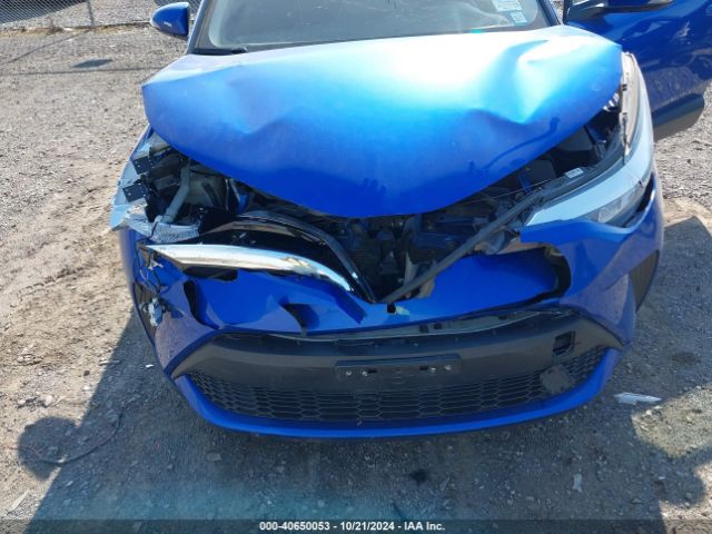 NMTKHMBXXLR104126 Toyota C-HR LE