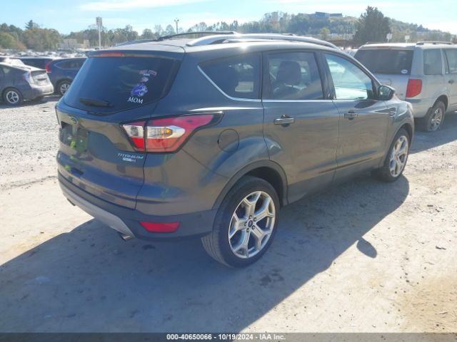 1FMCU9J93HUB71201 Ford Escape Titanium