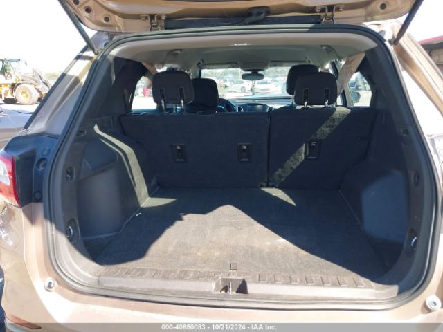 3GNAXHEV7JL330569 Chevrolet EQUINOX LS