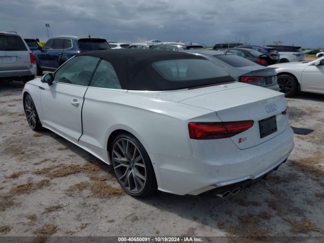 2021 AUDI S5 CABRIOLET WAUY4GF56MN001372 Photo 2