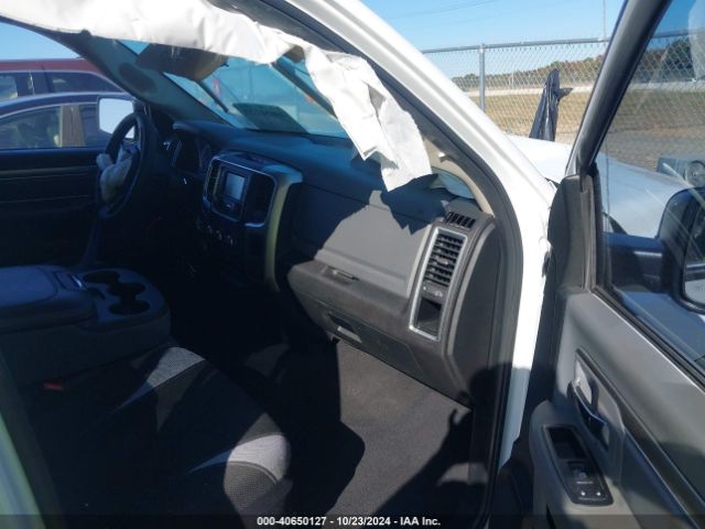 1C6RR6GT0ES364339 RAM 1500 Slt