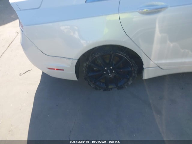 Lincoln MKZ 2015 3LN6L2G99FR600411 Image 19