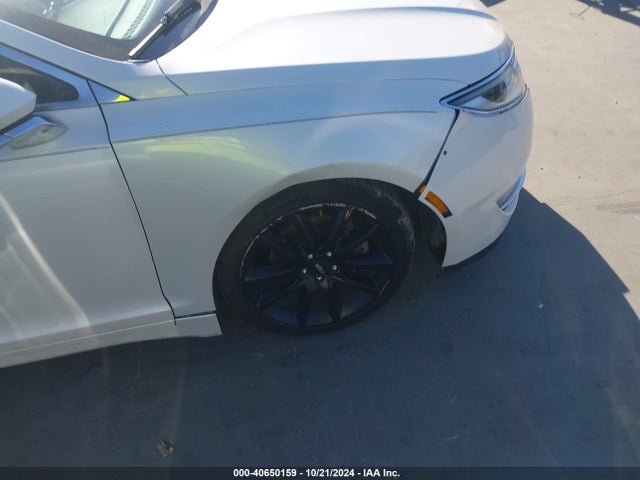 Lincoln MKZ 2015 3LN6L2G99FR600411 Image 20