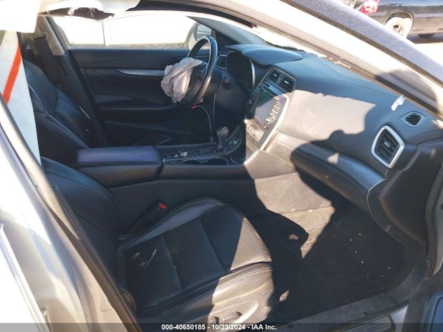 1N4AA6AP7HC374363 Nissan Maxima 3.5 Sl